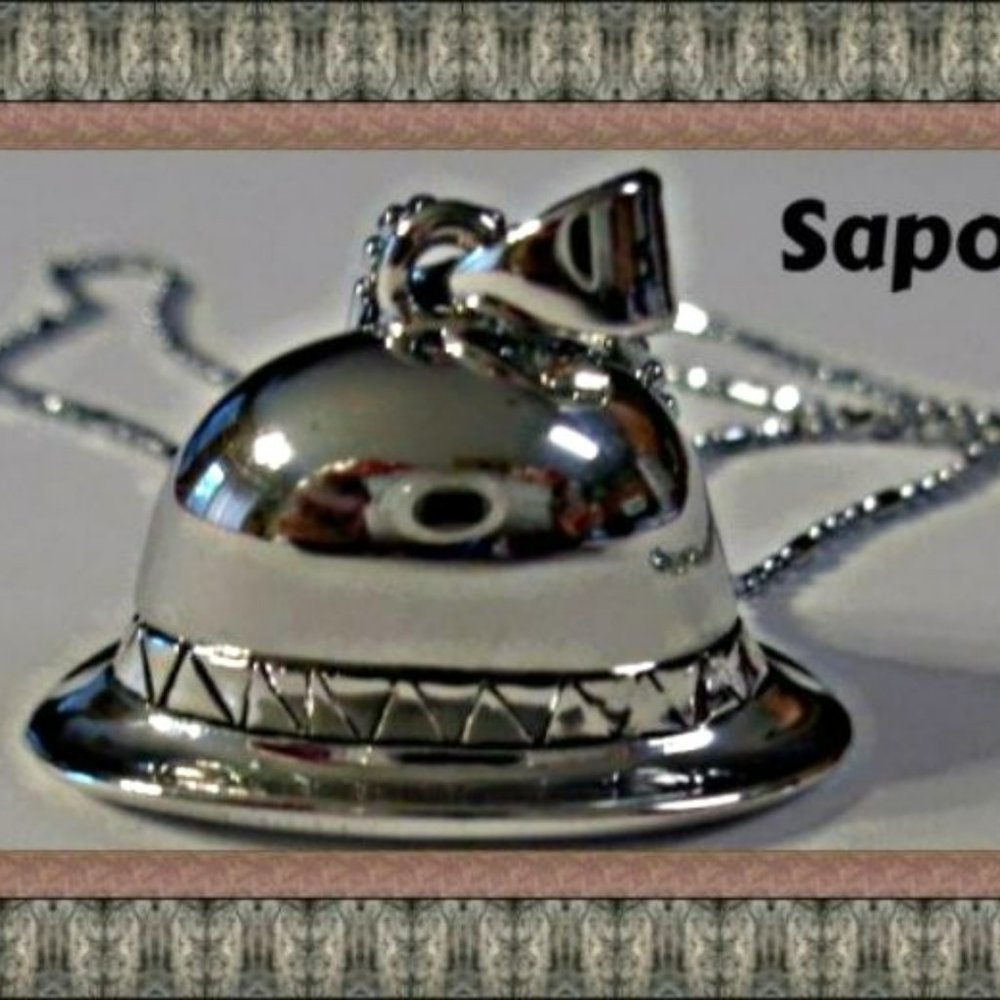 18KRP Hat Design Necklace